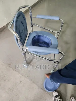 Commode Wheelchair鳵了whilcair冤獄commode Whichair肺炎commode Wheelchair