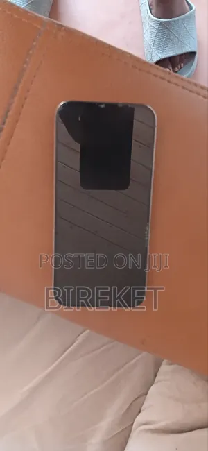 Photo - Apple iPhone 16 Pro Max 512 GB