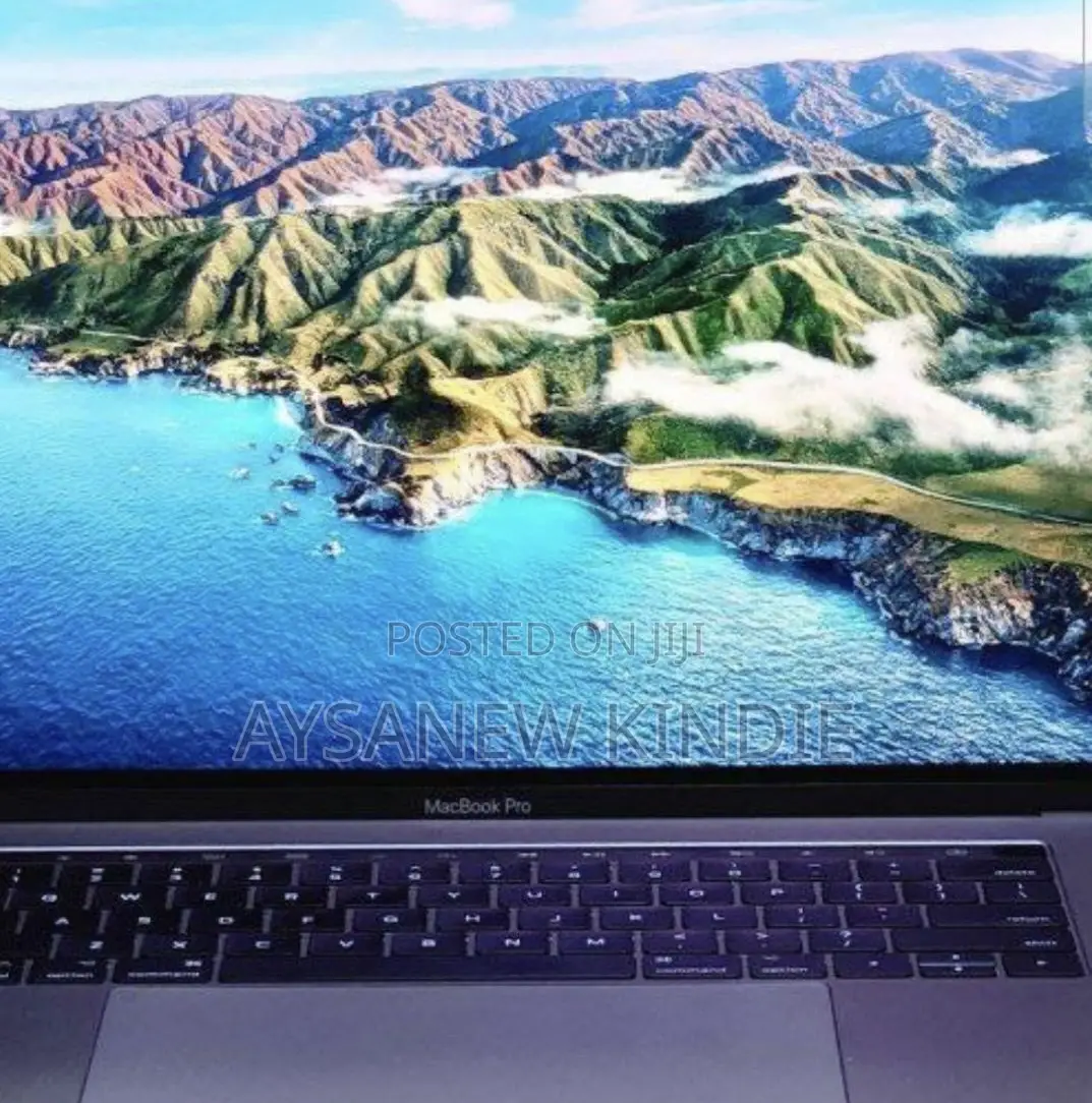 New Laptop Apple MacBook Pro 2016 16GB Intel Core I7 SSD 512GB