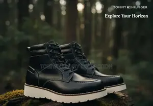 Tommy Hilfiger
Lace-Up Ankle Boots - Black
28,000 Birr