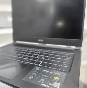 New Laptop MSI Stealth 16 Studio A13VG 16GB Intel Core I7 SSD 1T