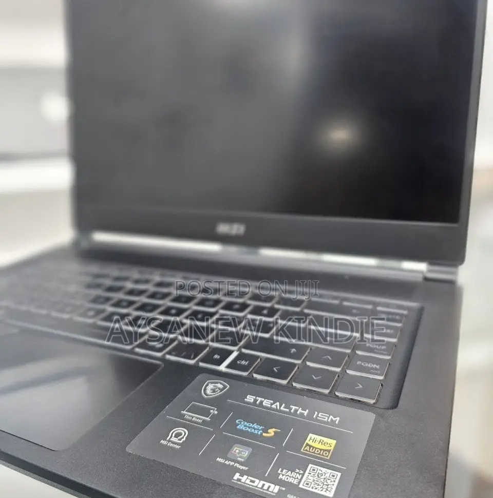 New Laptop MSI Stealth 16 Studio A13VG 16GB Intel Core I7 SSD 1T
