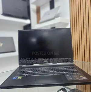 Photo - New Laptop MSI Stealth 16 Studio A13VG 16GB Intel Core I7 SSD 1T