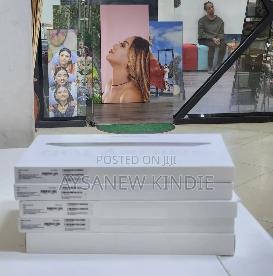 New Samsung Galaxy Tab S9 FE 128 GB Black