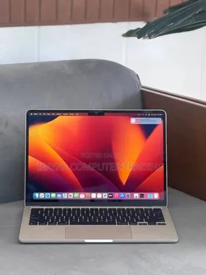 New Laptop Apple MacBook Air 2022 M2 8GB SSD 256GB