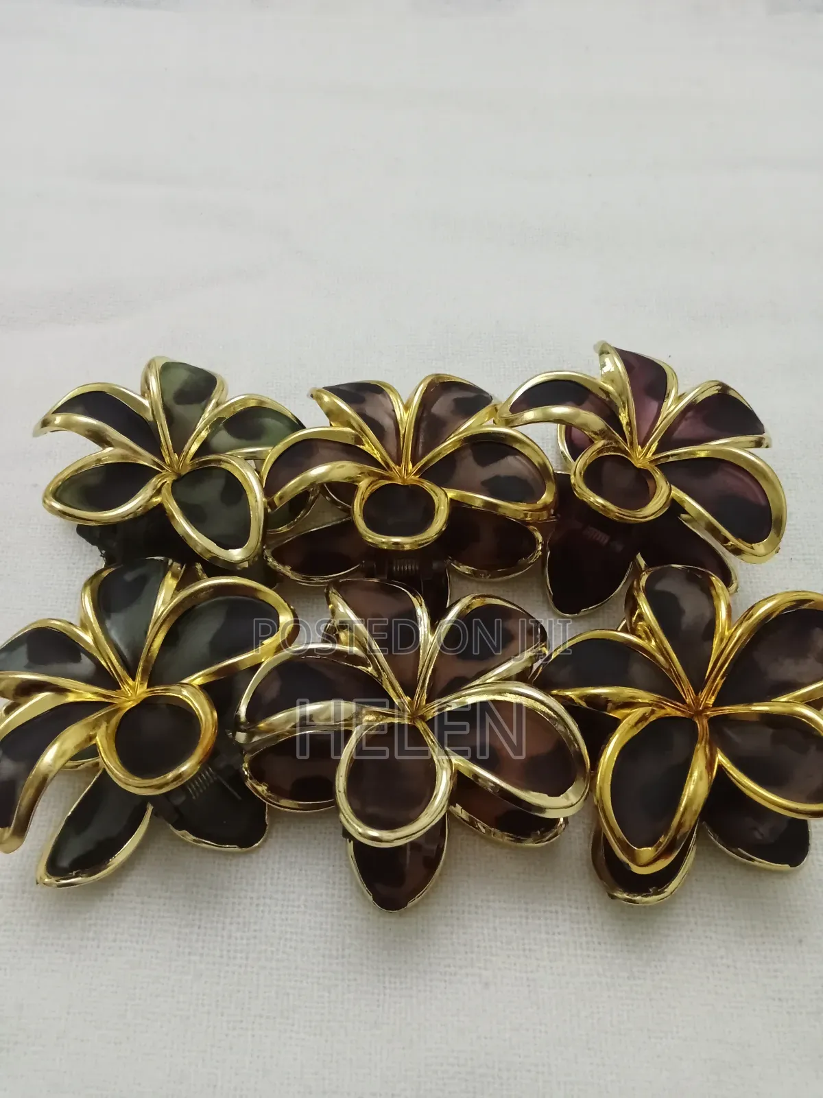 Flower Claw Clip
