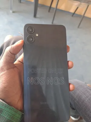 Samsung Galaxy A05 64 GB Black