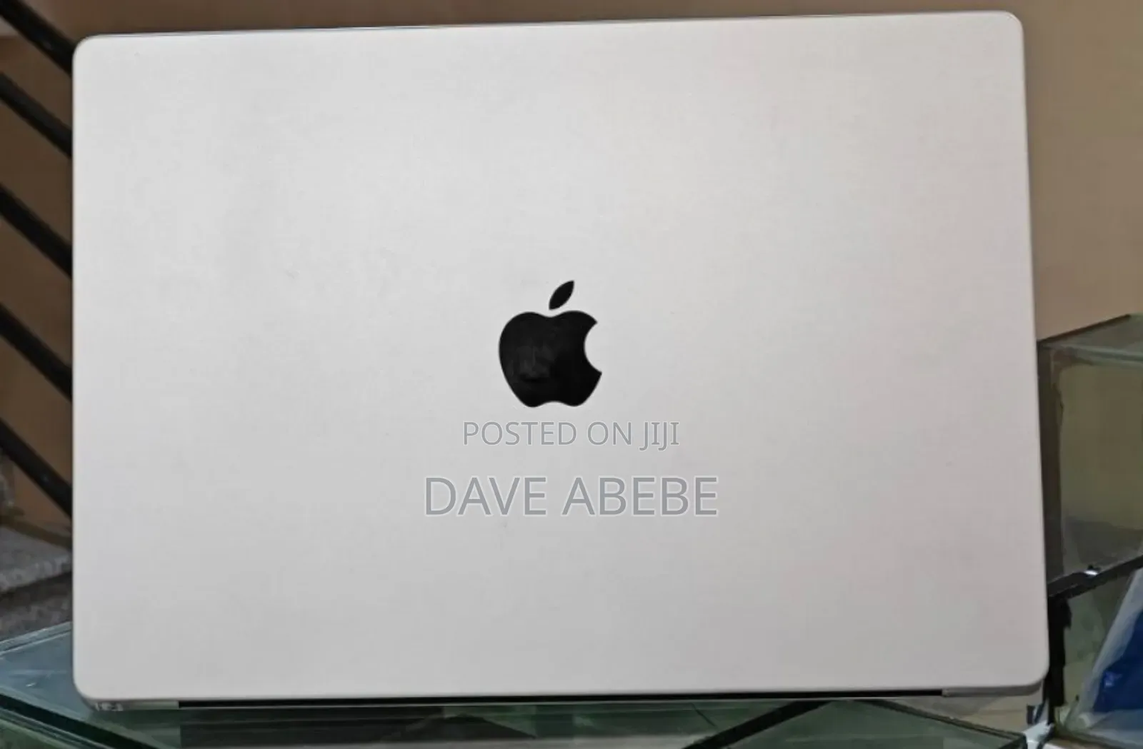 New Laptop Apple MacBook Pro M1 32GB Apple M1 Pro SSD 512GB