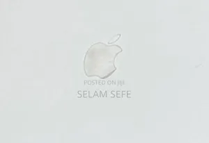 New Laptop Apple MacBook Air 2019 8GB SSD 128GB