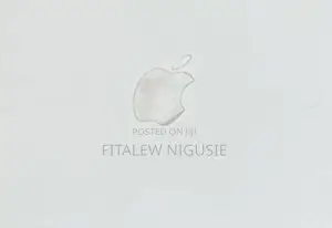 New Laptop Apple MacBook Air 2019 8GB SSD 128GB