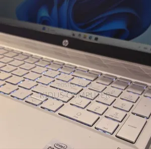 New Laptop HP Pavilion 15 8GB Intel Core I5 SSD 512GB