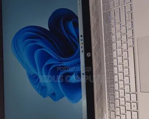 New Laptop HP Pavilion 15 8GB Intel Core I5 SSD 512GB