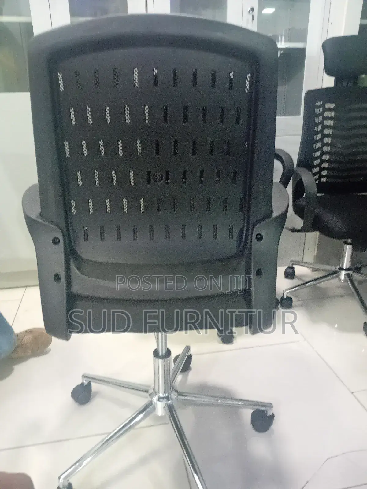 ያብሮ ዋንባሮች Office Chairs