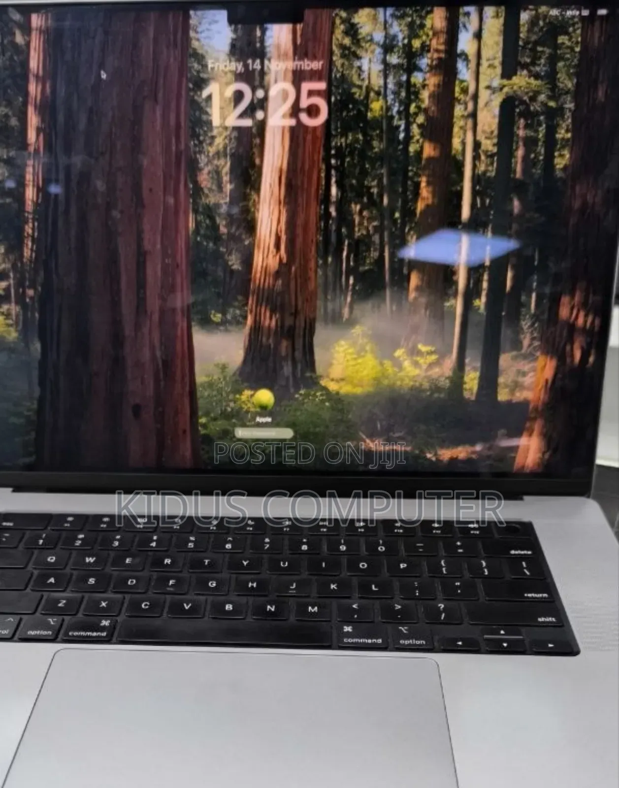 New Laptop Apple MacBook Pro 2020 M1 64GB Apple M1 SSD 1T