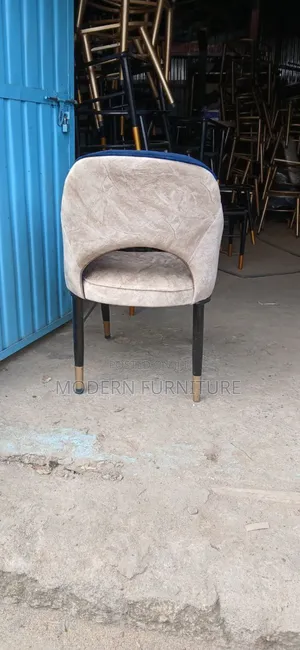 Bar Hotels Cafés Restaurants Salons ሆቴል ካፌ ምግብ ቤት የውበት ሳሎን ወንበር Wenber