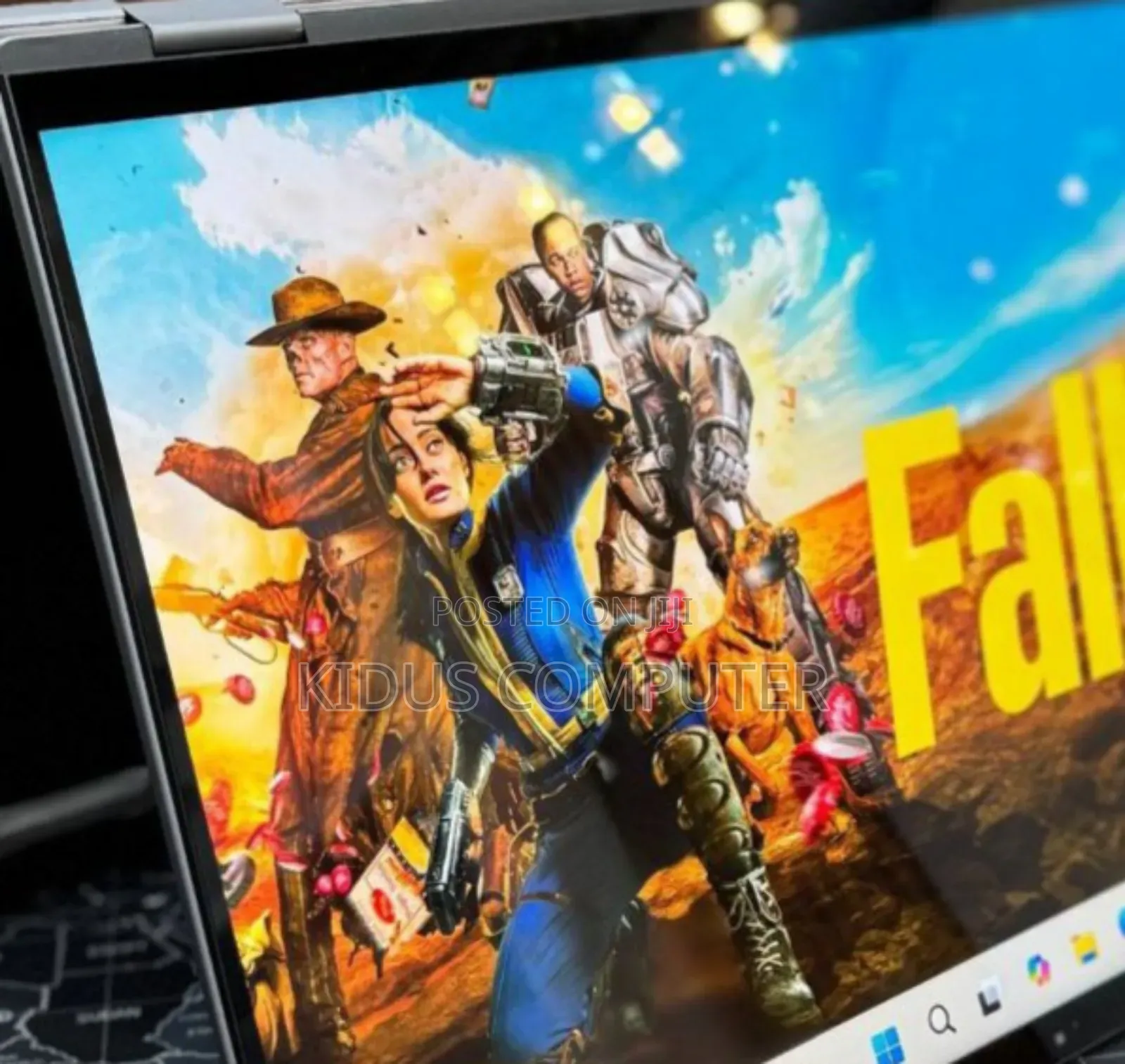 New Laptop HP Envy X360 16GB AMD Ryzen 7 SSD 512GB