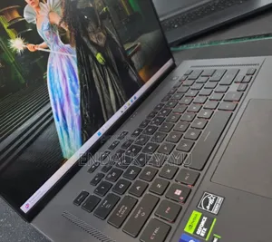 New Laptop Asus ROG Zephyrus G16 16GB Intel Core I9 SSD 1T