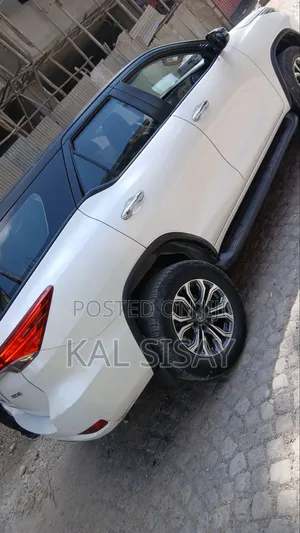 Toyota Fortuner 2020 White