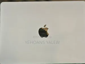 New Laptop Apple MacBook Air 2025 M4 13-Inch 16GB Apple M4 SSD 256GB