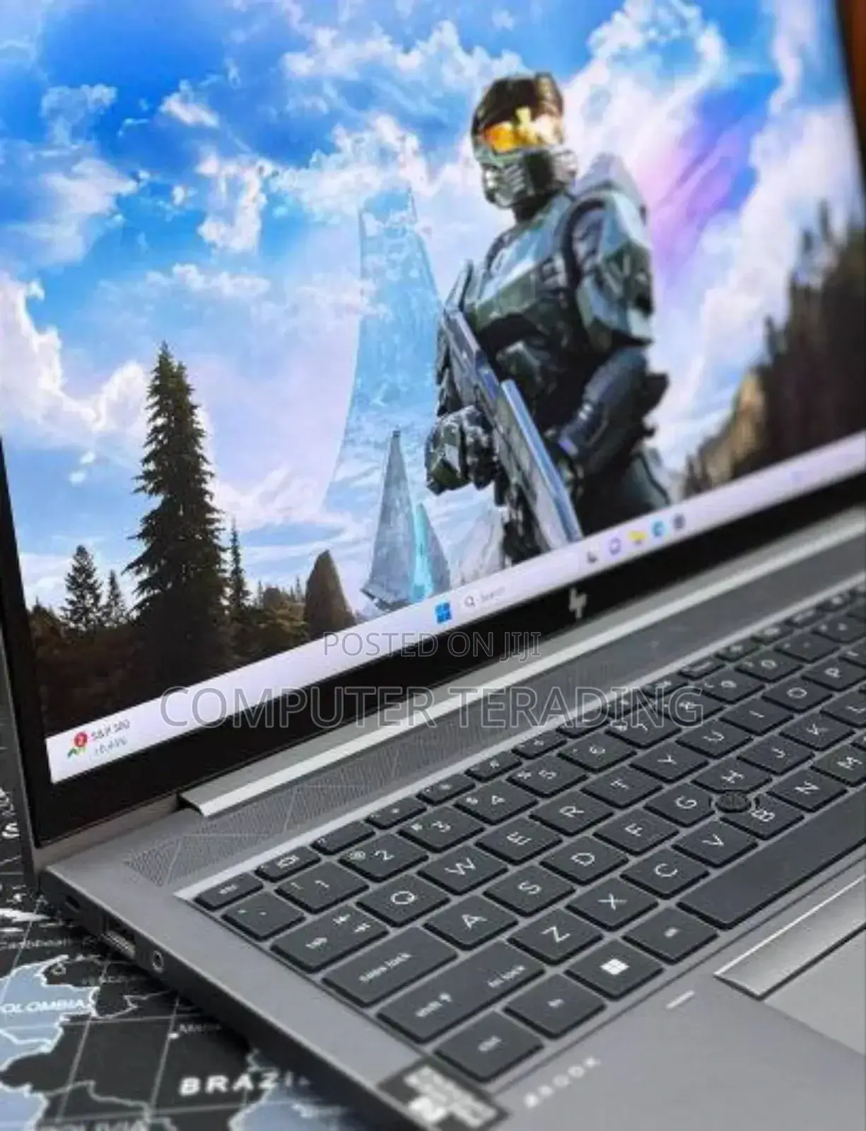 New Laptop HP ZBook Studio G8 16GB Intel Core I7 SSD 512GB