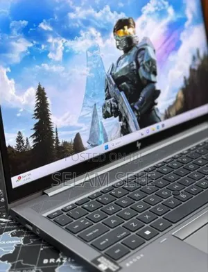 New Laptop HP ZBook Studio G8 16GB Intel Core I7 SSD 512GB