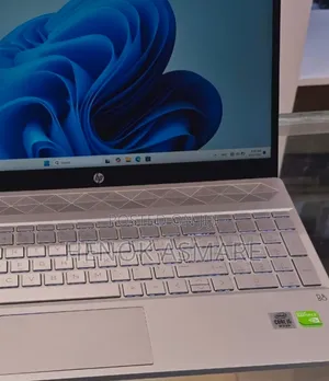 New Laptop HP Pavilion 14 8GB Intel Core I5 SSD 512GB
