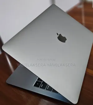 New Laptop Apple MacBook Air 2019 8GB Intel Core I5 SSD 128GB