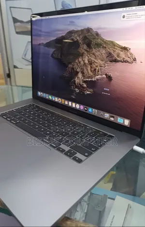 New Laptop Apple MacBook Pro 2019 32GB Intel Core I9 SSD 1T