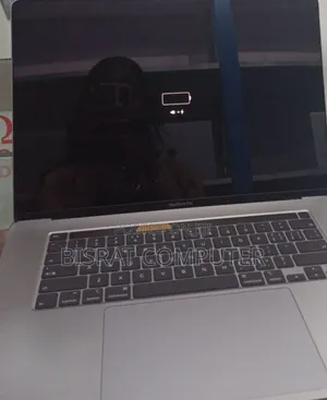 New Laptop Apple MacBook Pro 2019 32GB Intel Core I9 SSD 1T