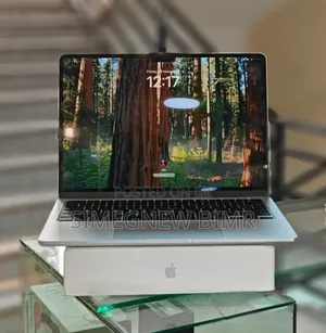 Photo - New Laptop Apple MacBook Air 2025 M4 13-Inch 16GB Apple M4 SSD 256GB