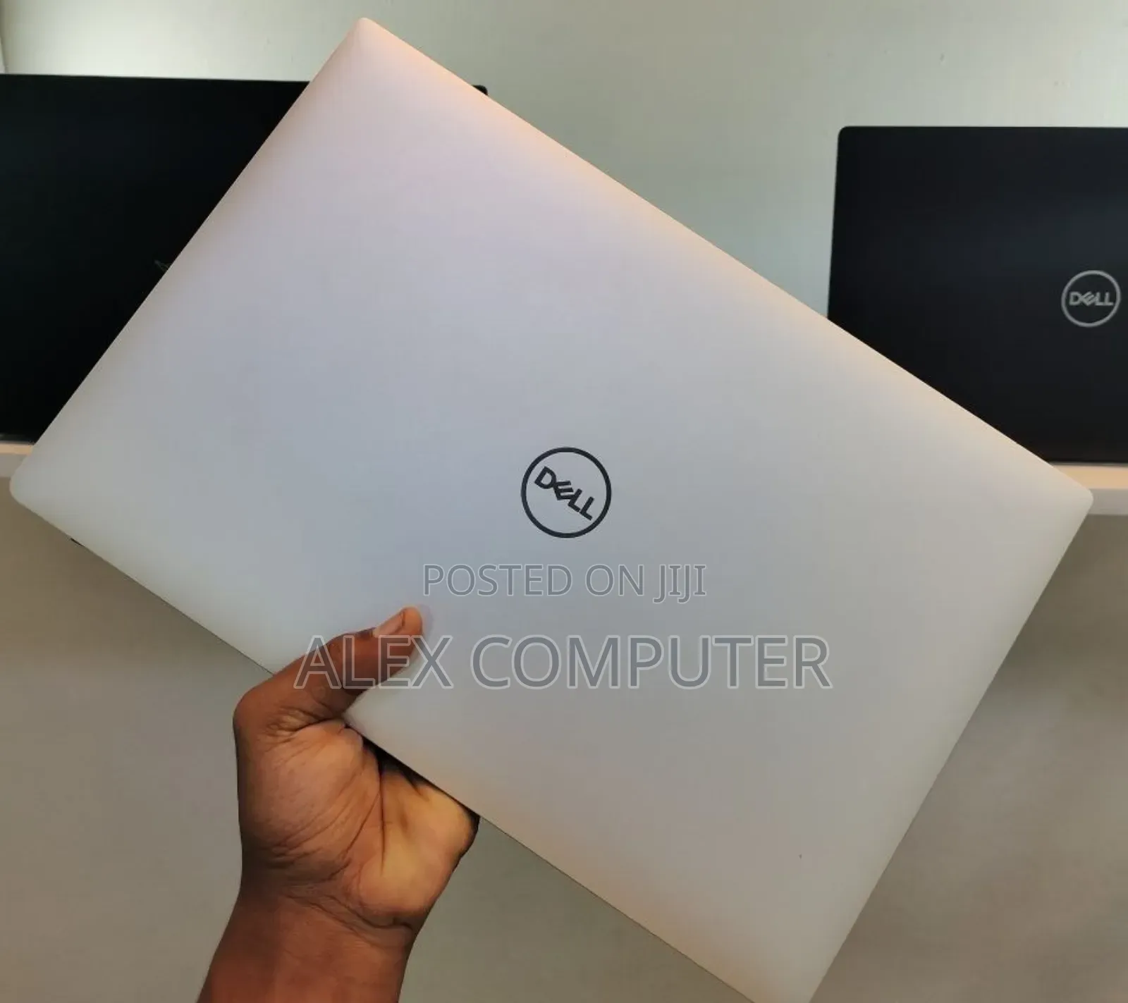 New Laptop Dell Inspiron 15 16GB Intel Core I7 SSD 512GB