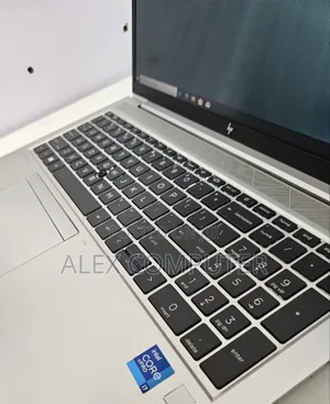 New Laptop HP EliteBook 840 G8 16GB Intel Core I7 SSD 512GB