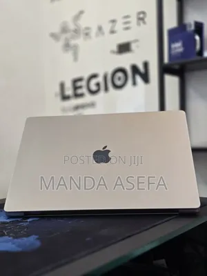 New Laptop Apple MacBook Pro M1 16GB Apple M1 Pro SSD 1T