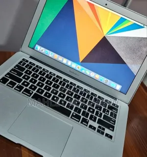 New Laptop Apple MacBook Air 2015 8GB Intel Core I5 SSD 256GB