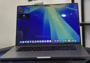 New Laptop Apple MacBook Pro M1 16GB Apple M1 Pro SSD 1T