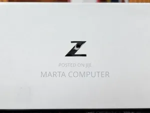 New Laptop HP ZBook Firefly G8 16GB Intel Core I7 SSD 512GB