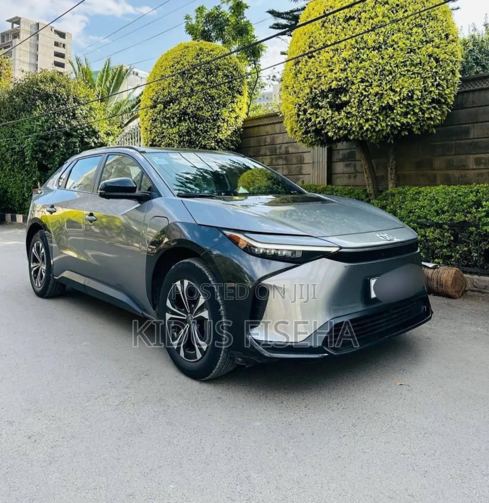 New Toyota bZ4X 71.4 kWh AWD 2023 Silver