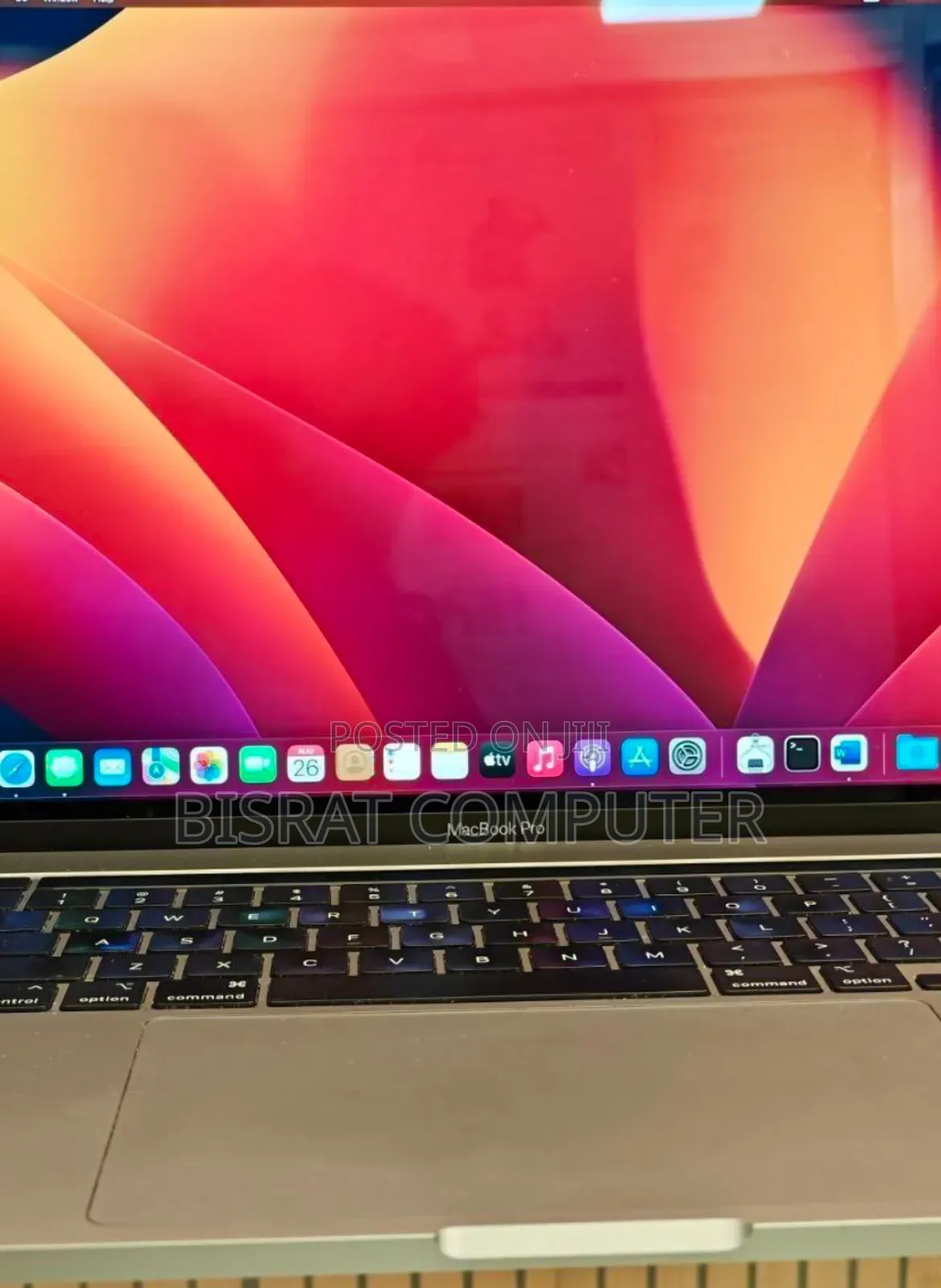 New Laptop Apple MacBook Pro 2019 16GB Intel Core I7 SSD 512GB