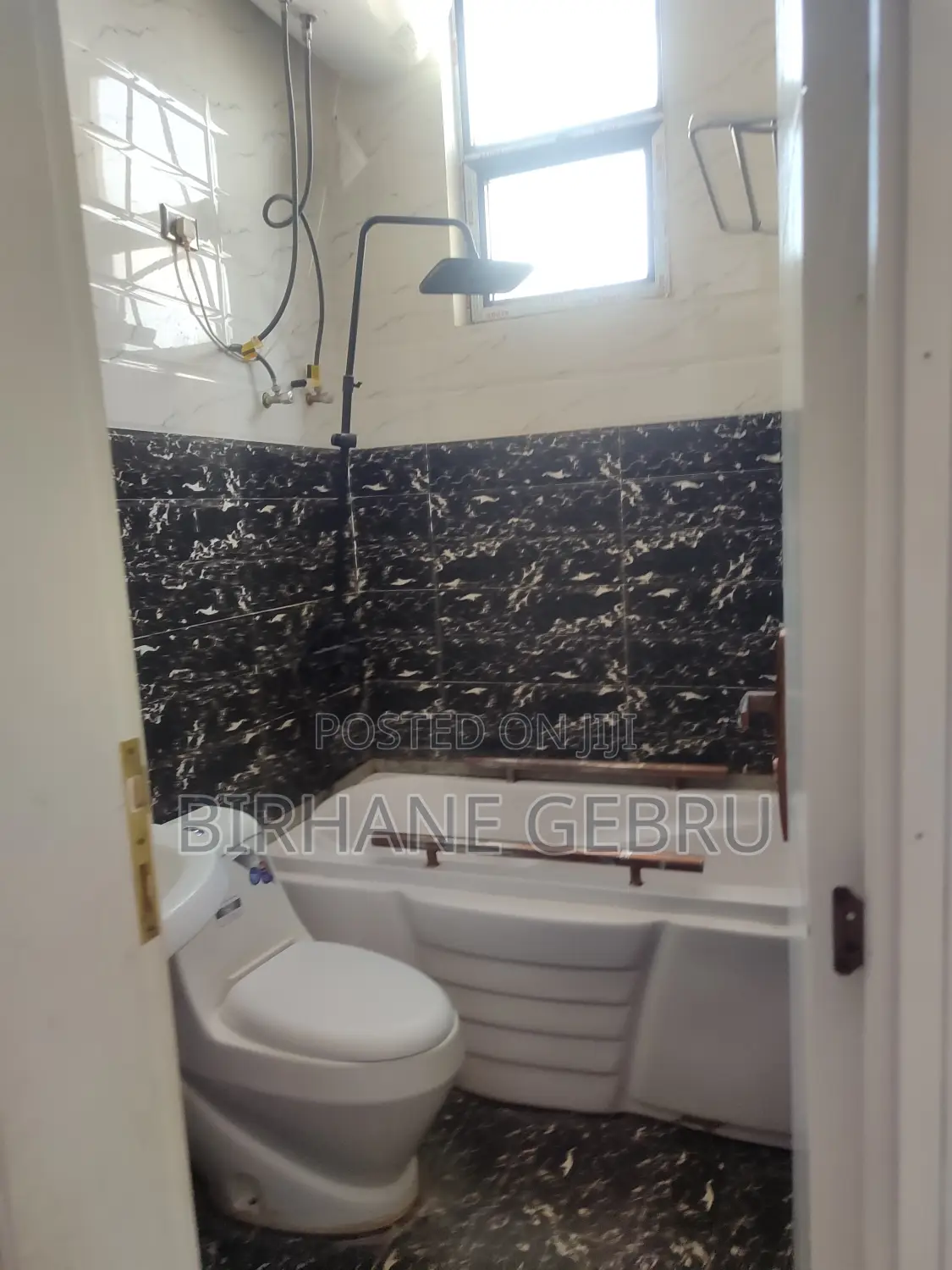 4bdrm Villa in Villa House, Bole for rent