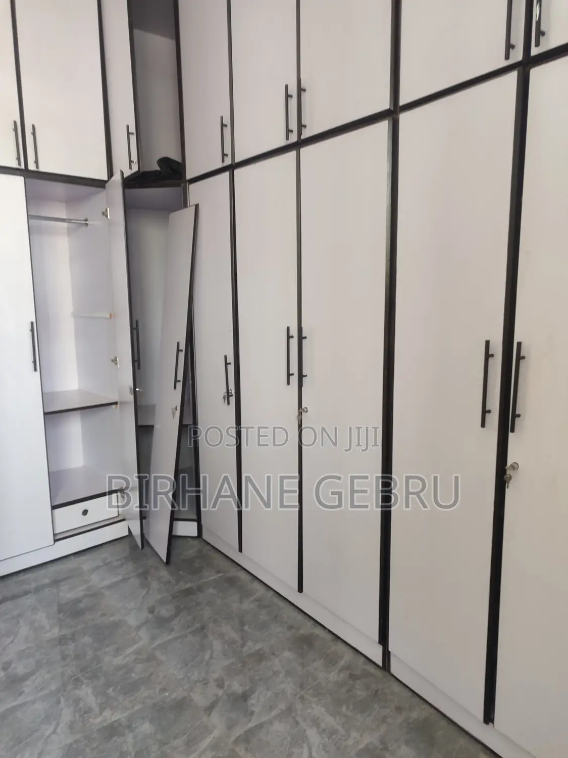 4bdrm Villa in Villa House, Bole for rent