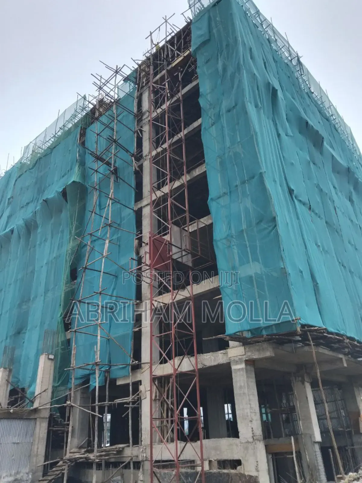 3bdrm Apartment in Yeka for sale