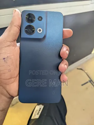 Photo - Oppo Reno8 5G 256 GB Black