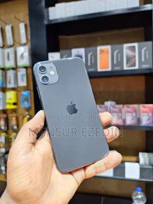 Apple iPhone 11 128 GB Black
