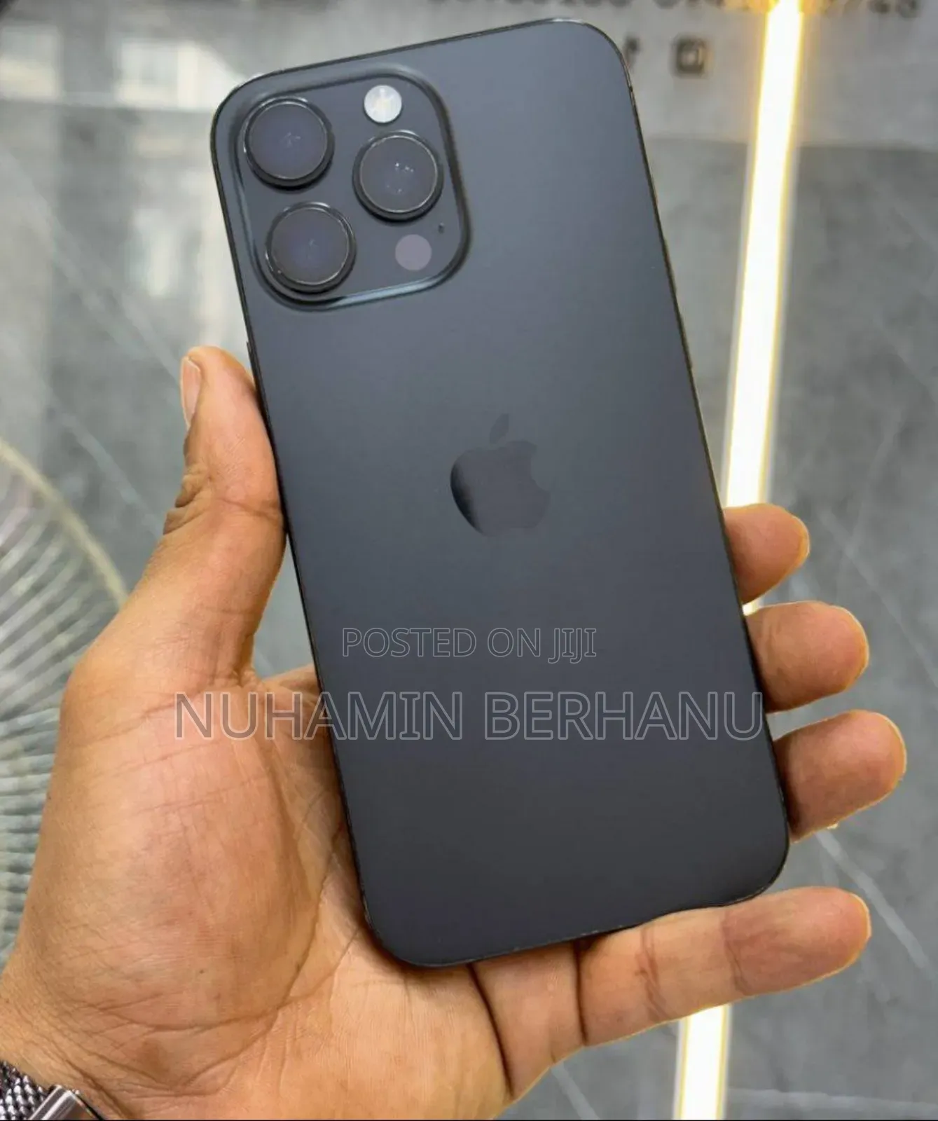 New Apple iPhone 16 Pro Max 256 GB Black