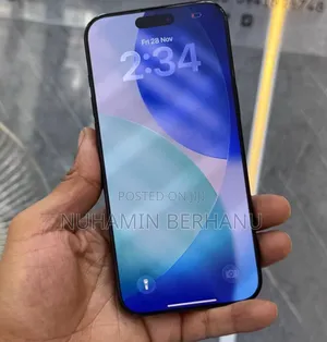 Photo - New Apple iPhone 16 Pro Max 256 GB Black