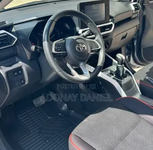 Toyota Raize 1.2 FWD 2022 Silver