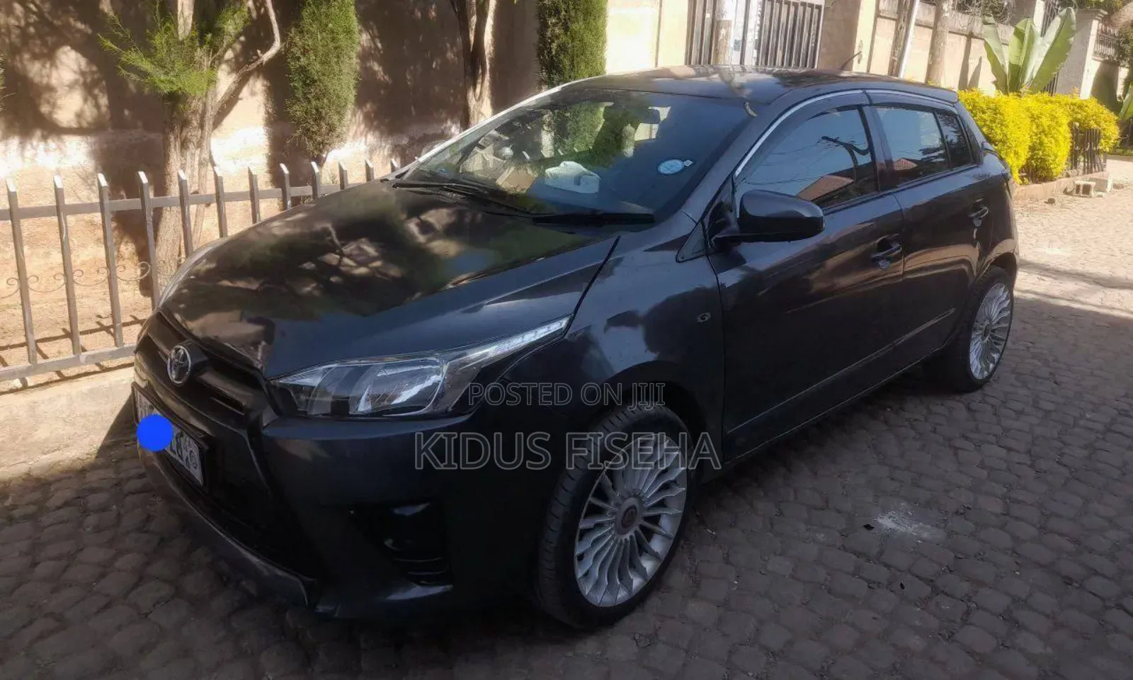 Toyota Yaris SE Hatchback 5dr 2014 Silver