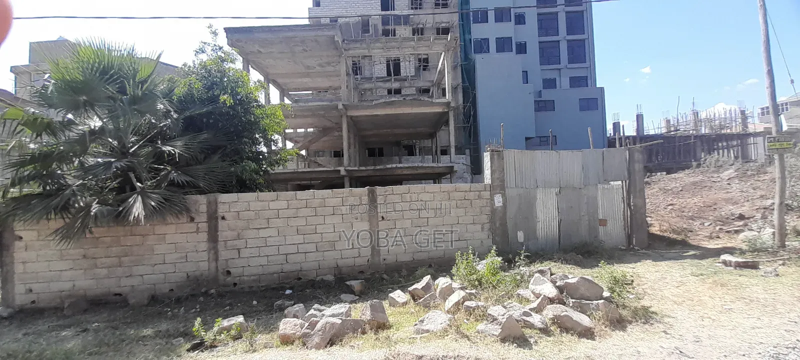 7bdrm Villa in Akaky Kaliti for sale