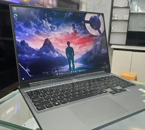 New Laptop Lenovo Legion 5 16GB Intel Core I7 SSD 1T
