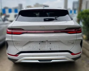 New BYD Song Plus 2025 Beige